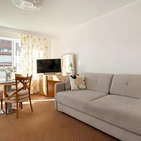 For 2 People With Terrace Rewal