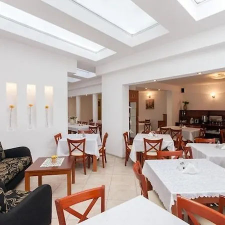 Apartment For 2 People With Terrace Rewal