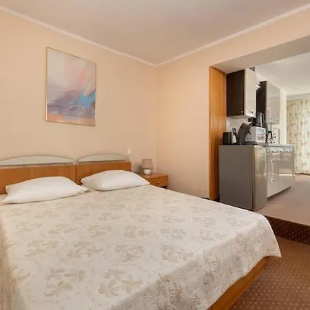 Apartment For 2 People With Terrace Rewal